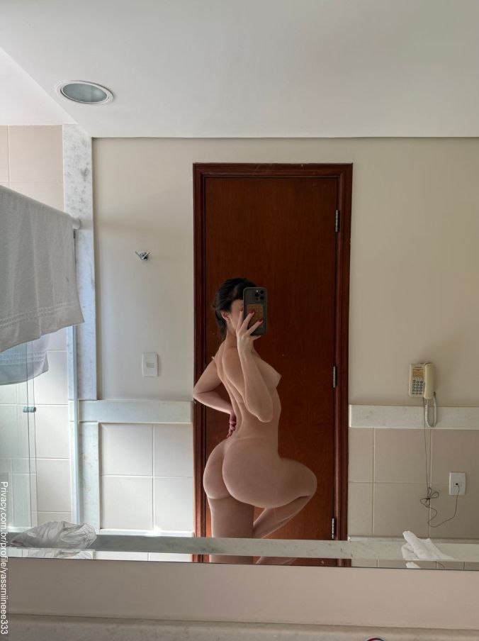 Yasmin preview 4 no Private Play